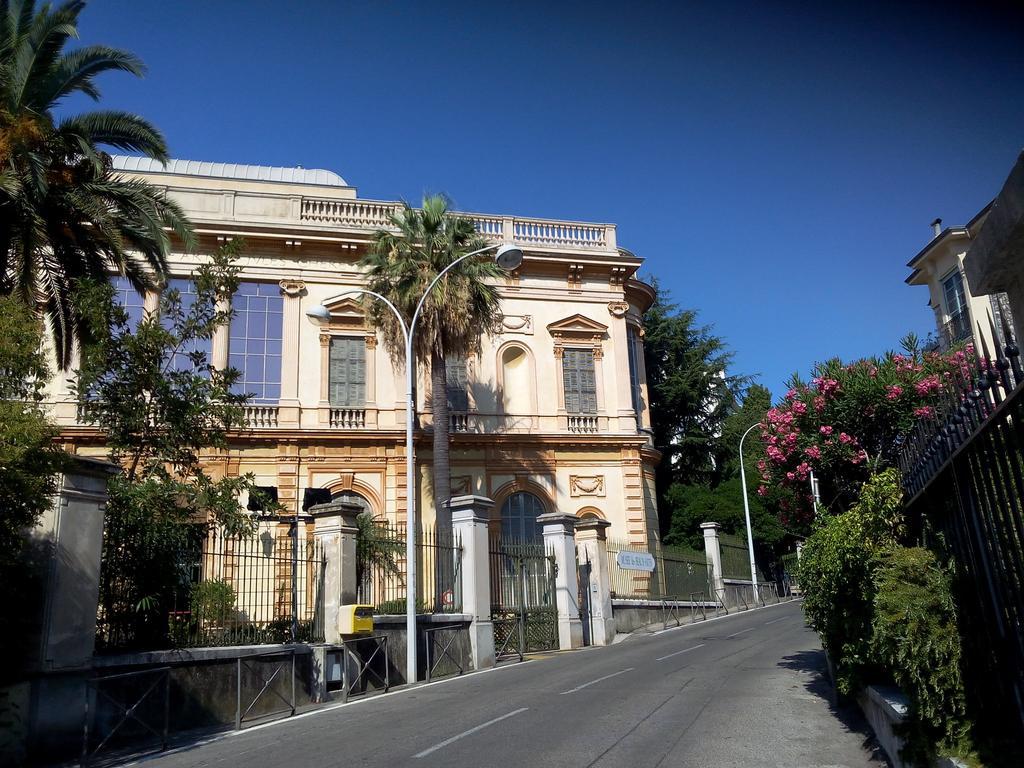 Villa Du Chateau Nice Bagian luar foto