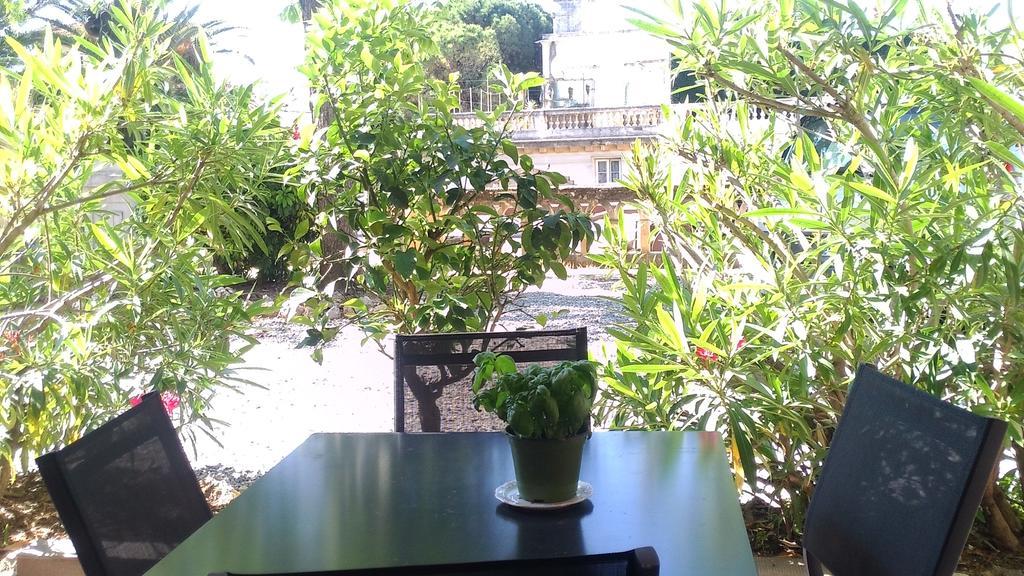 Villa Du Chateau Nice Bagian luar foto